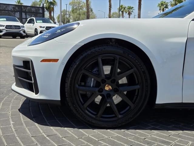 2025 Porsche Panamera Panamera