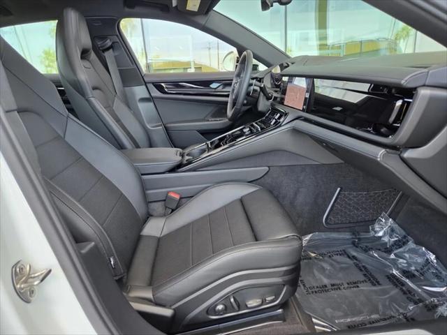 2025 Porsche Panamera Panamera