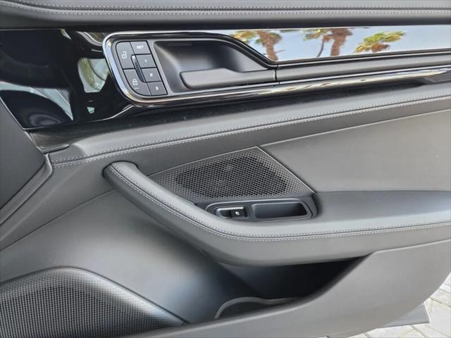 2025 Porsche Panamera Panamera