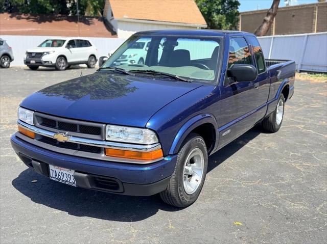 2003 Chevrolet S-10 LS
