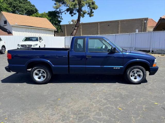 2003 Chevrolet S-10 LS