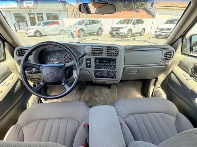 2003 Chevrolet S-10 LS
