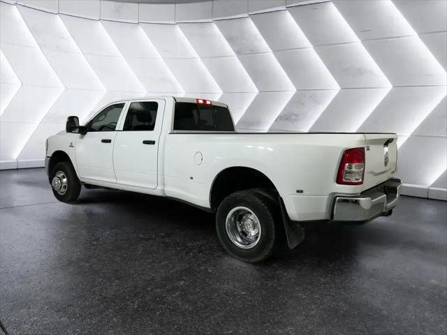 2023 Ram 3500 Tradesman Crew Cab 4x4 8' Box