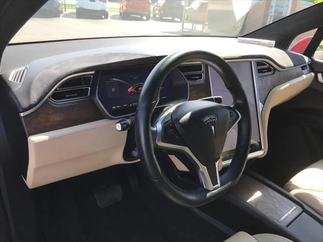 2016 Tesla Model X 90D