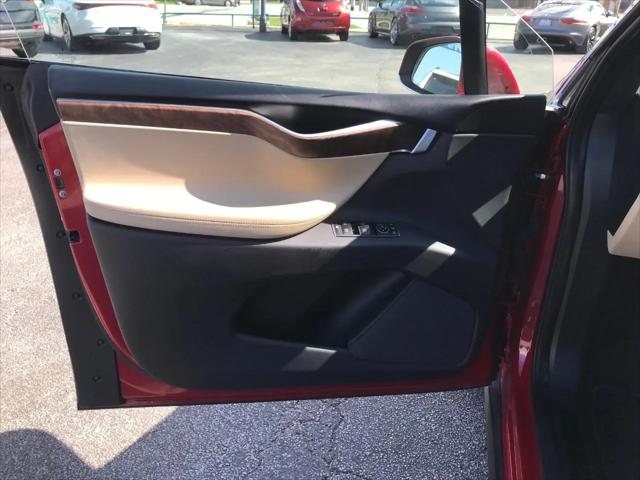 2016 Tesla Model X 90D