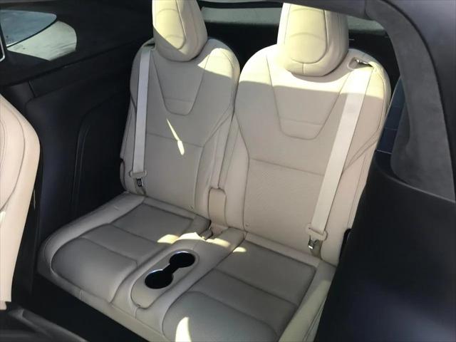 2016 Tesla Model X 90D