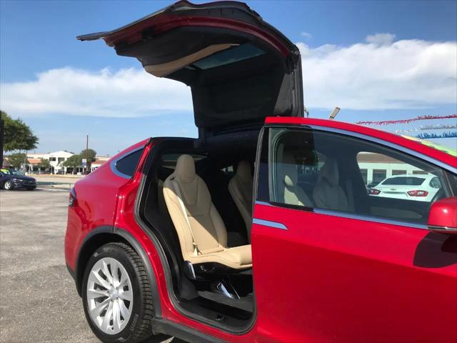 2016 Tesla Model X 90D