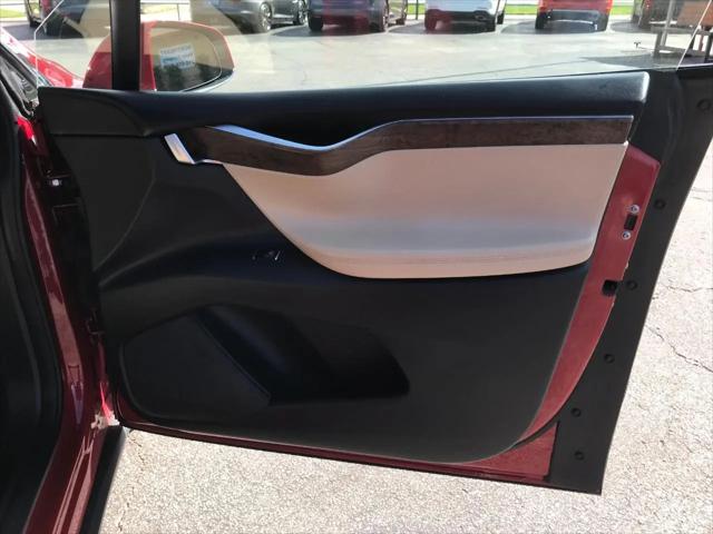 2016 Tesla Model X 90D