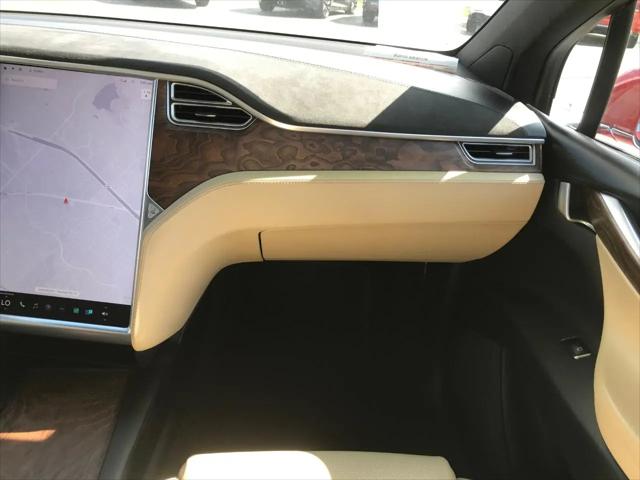 2016 Tesla Model X 90D