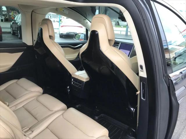 2016 Tesla Model X 75D