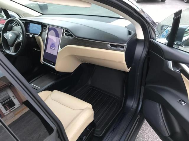 2016 Tesla Model X 75D