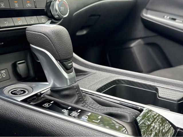 2022 Nissan Sentra SV Xtronic CVT