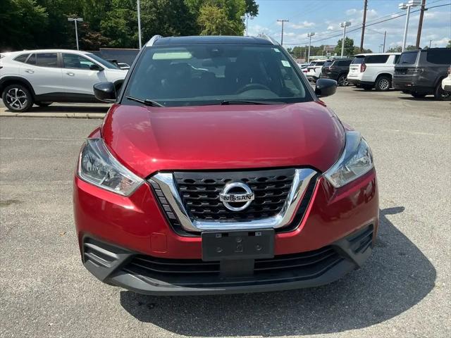 2020 Nissan Kicks SV Xtronic CVT