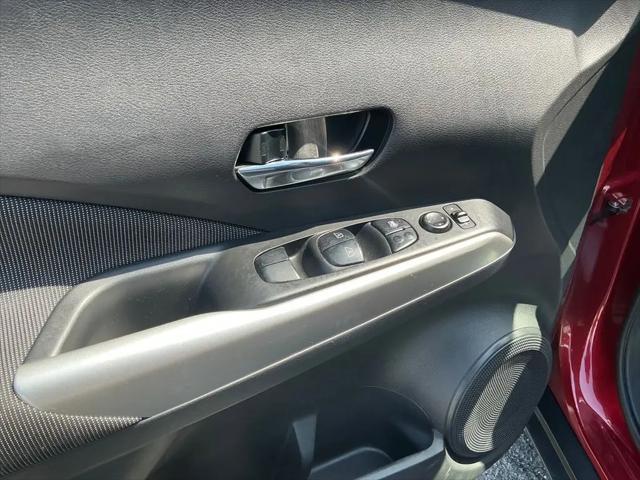 2020 Nissan Kicks SV Xtronic CVT
