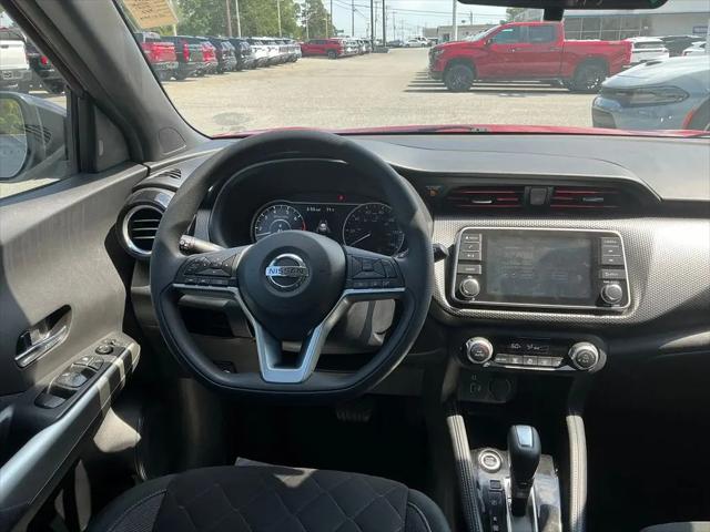 2020 Nissan Kicks SV Xtronic CVT