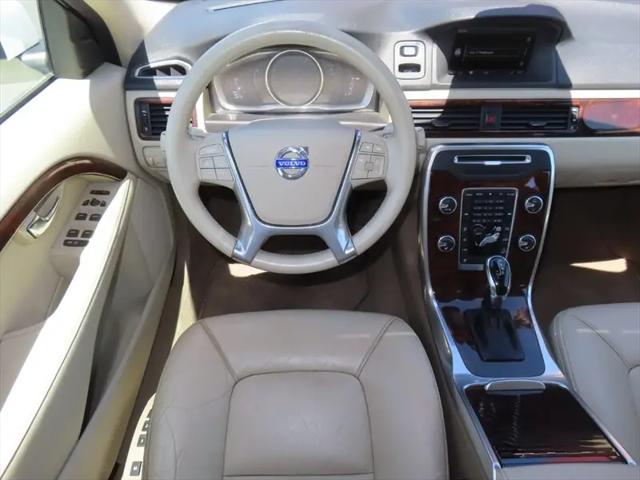 2015 Volvo XC70 T6 Premier Plus