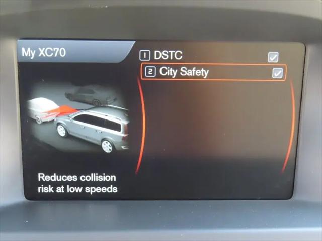2015 Volvo XC70 T6 Premier Plus
