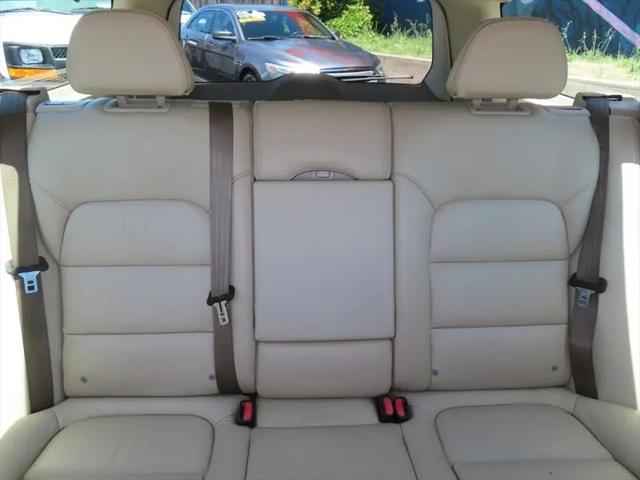 2015 Volvo XC70 T6 Premier Plus