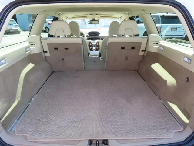 2015 Volvo XC70 T6 Premier Plus