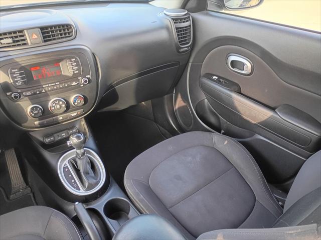 2015 Kia Soul Base FWD