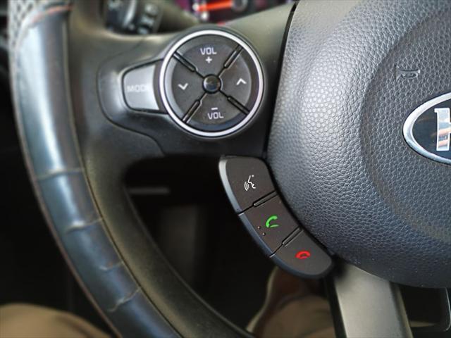 2015 Kia Soul Base FWD