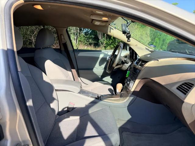 2011 Chevrolet Malibu 1LT