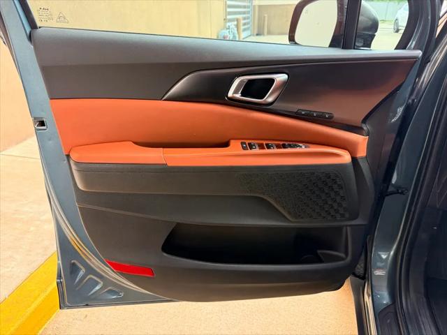 2025 Kia Carnival MPV SX