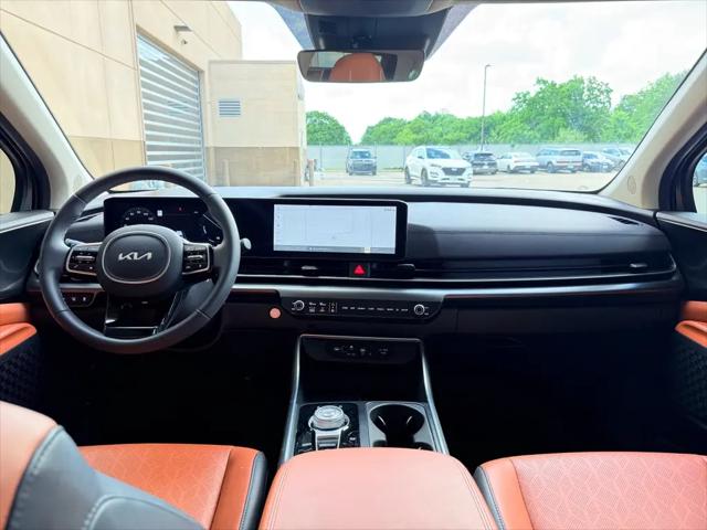 2025 Kia Carnival MPV SX