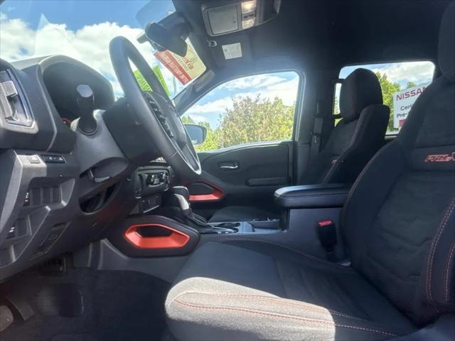 2025 Nissan Frontier Crew Cab PRO-X 4x2
