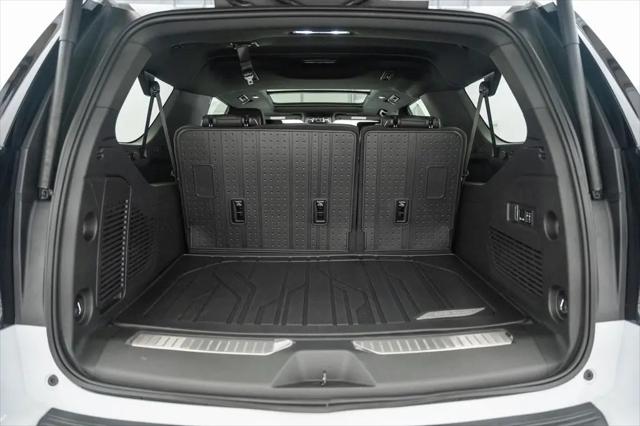 2026 Chevrolet Suburban Premier, 4WD