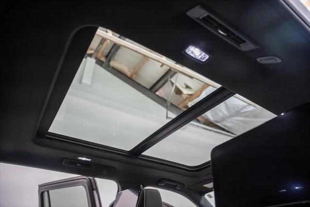 2026 Chevrolet Suburban Premier, 4WD