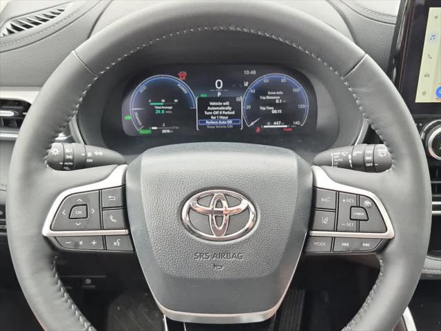 2026 Toyota Highlander Hybrid Platinum