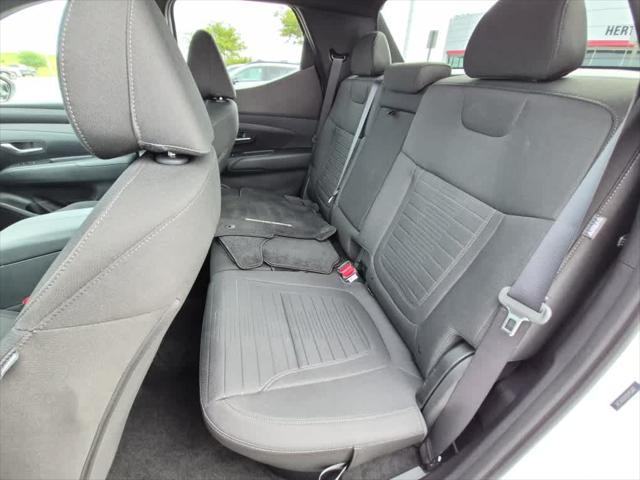2025 Hyundai Santa Cruz SE