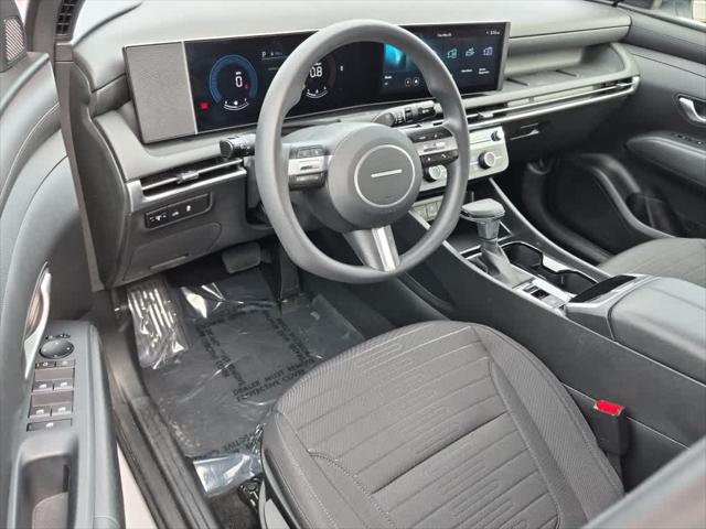 2025 Hyundai Santa Cruz SE