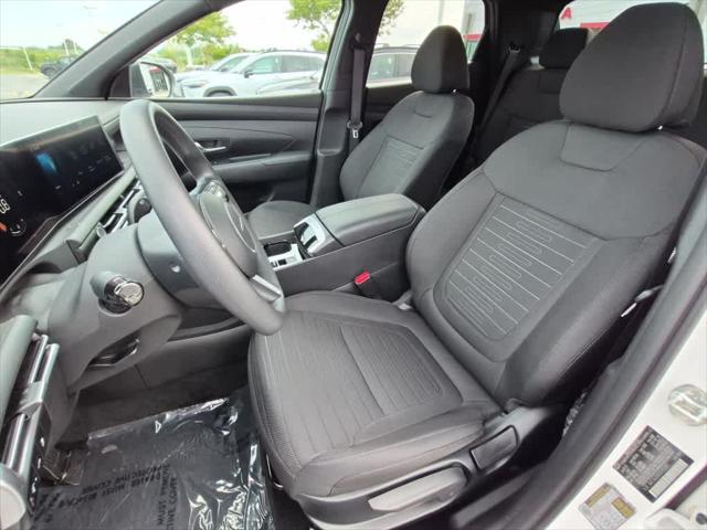 2025 Hyundai Santa Cruz SE