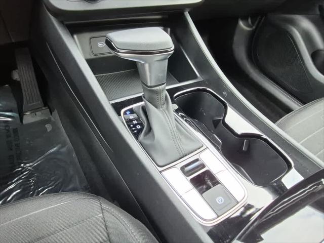 2025 Hyundai Santa Cruz SE