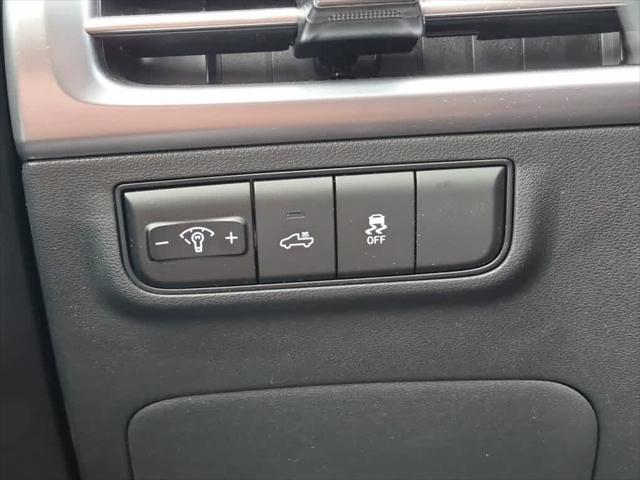2025 Hyundai Santa Cruz SE
