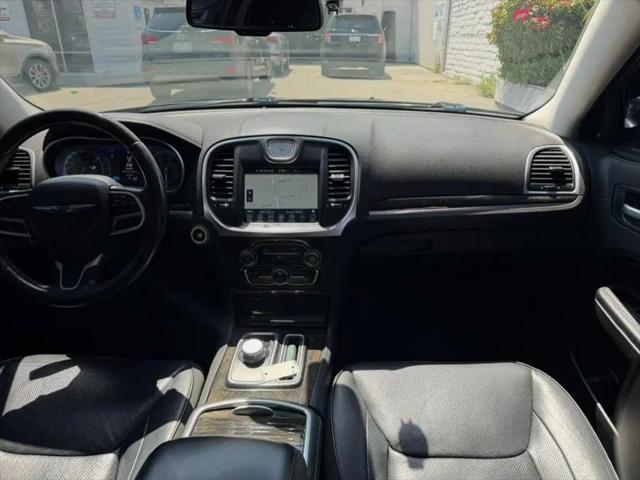 2017 Chrysler 300 C