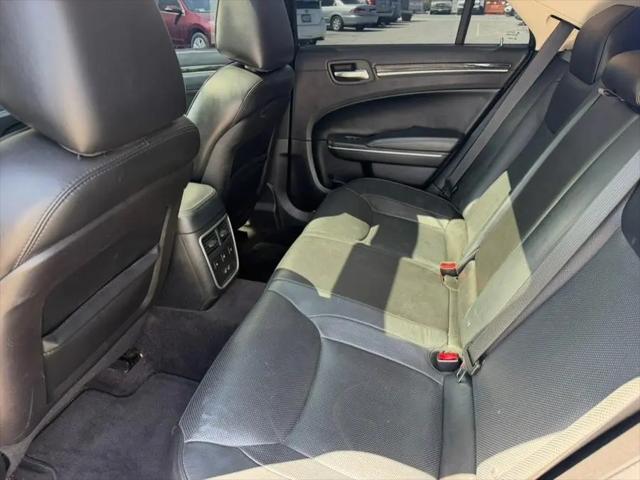 2017 Chrysler 300 C
