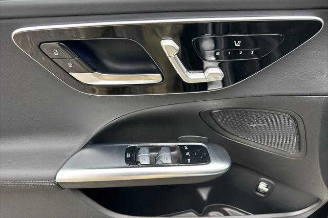 2026 Mercedes-Benz C-CLASS C 300 C 300