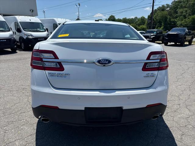 2018 Ford Taurus SEL