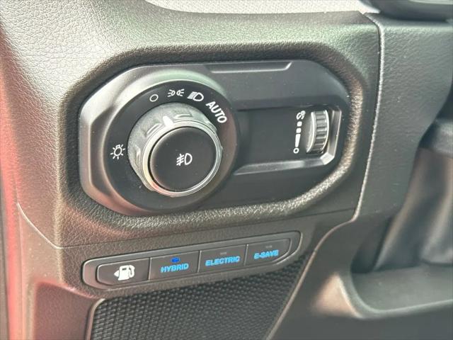 2025 Jeep Wrangler 4xe Willys 4xe