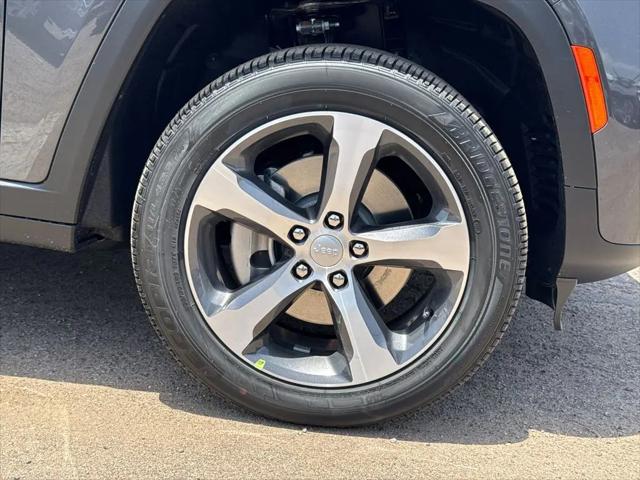 2026 Jeep Grand Cherokee L Limited 4x2