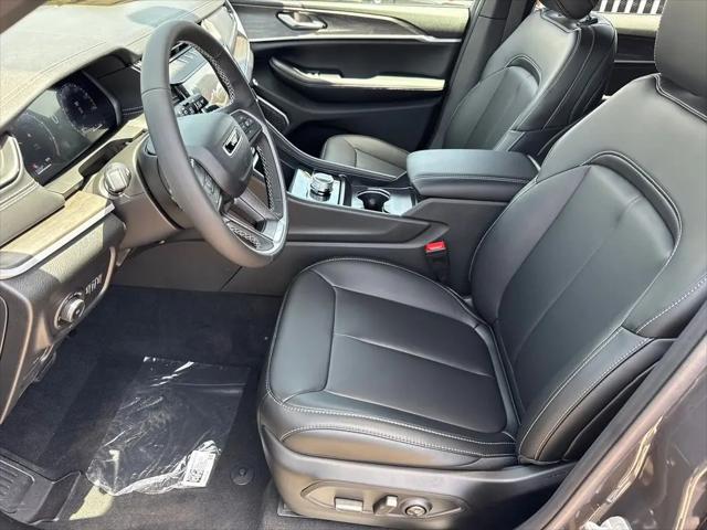 2026 Jeep Grand Cherokee L Limited 4x2