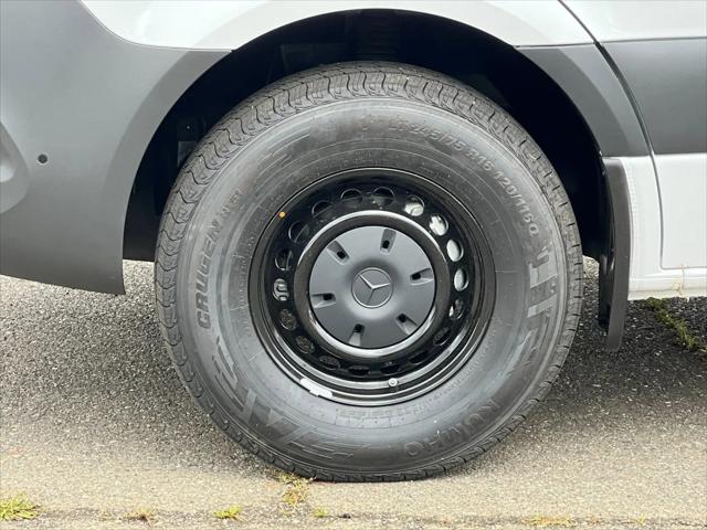 2026 Mercedes-Benz Sprinter 2500 Standard Roof 4-Cyl Diesel