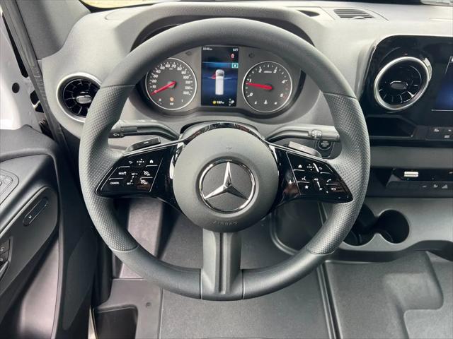 2026 Mercedes-Benz Sprinter 2500 Standard Roof 4-Cyl Diesel