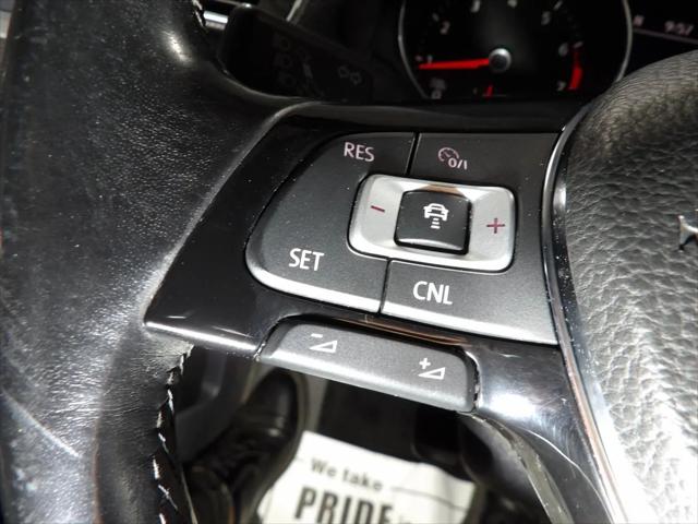 2016 Volkswagen Passat 1.8T SE