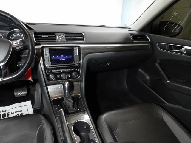 2016 Volkswagen Passat 1.8T SE