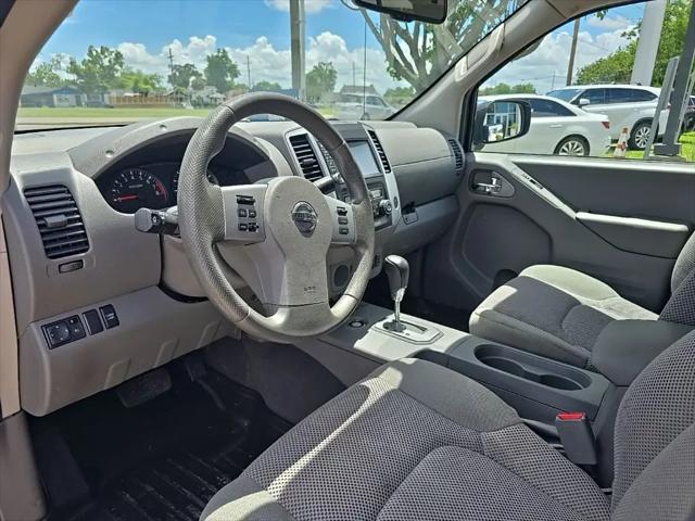 2021 Nissan Frontier Crew Cab SV 4x2