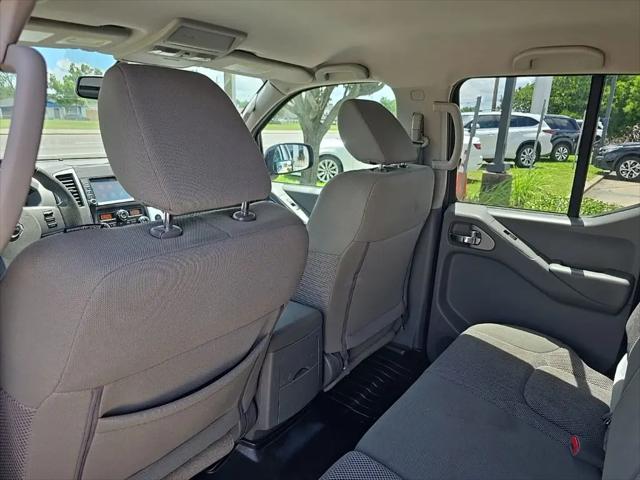 2021 Nissan Frontier Crew Cab SV 4x2